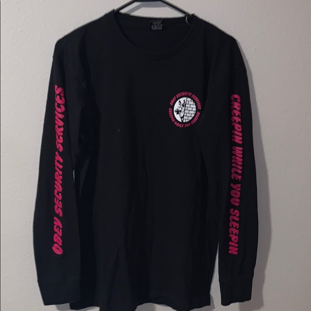 Men’s size medium  long sleeve top